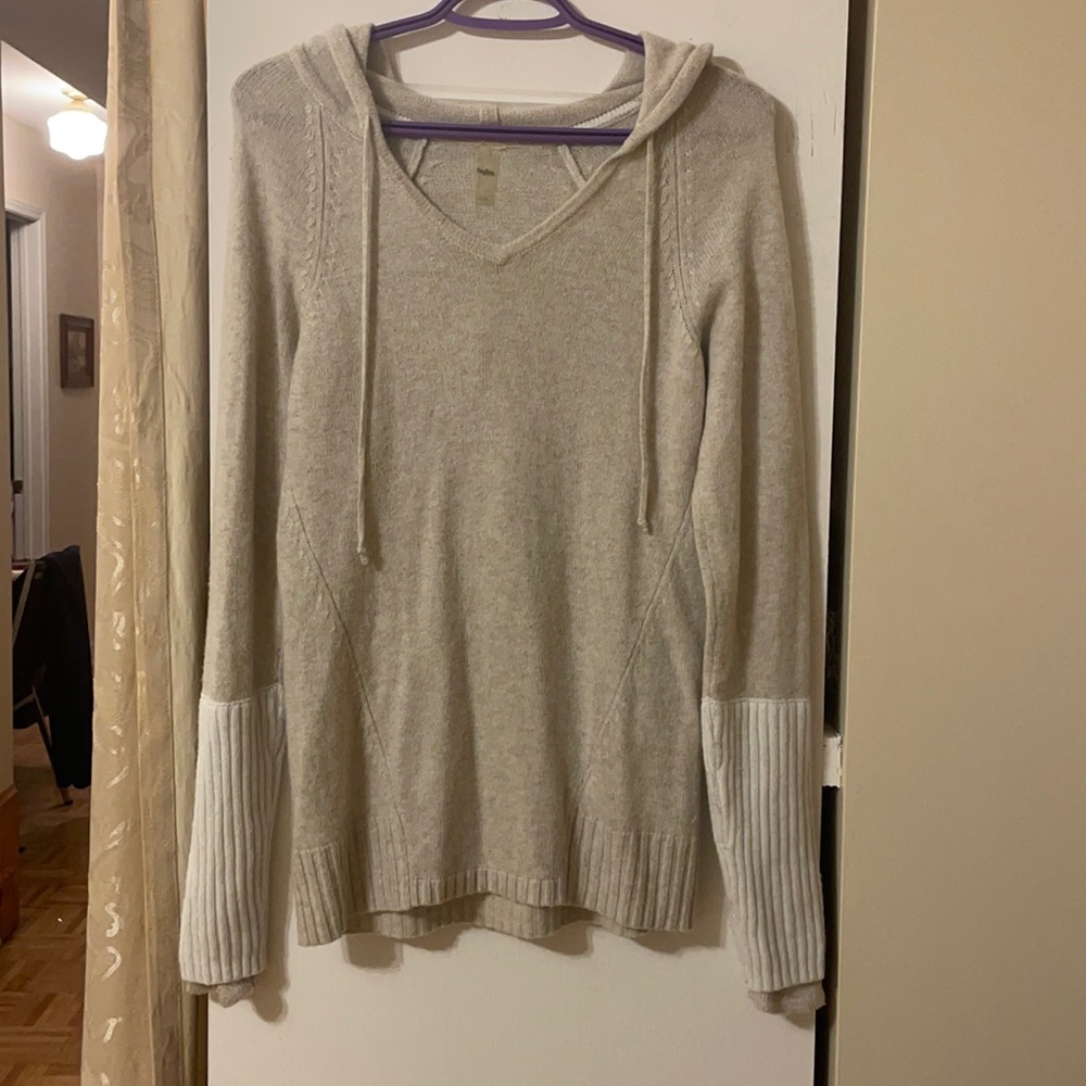 Hyba Knit Top